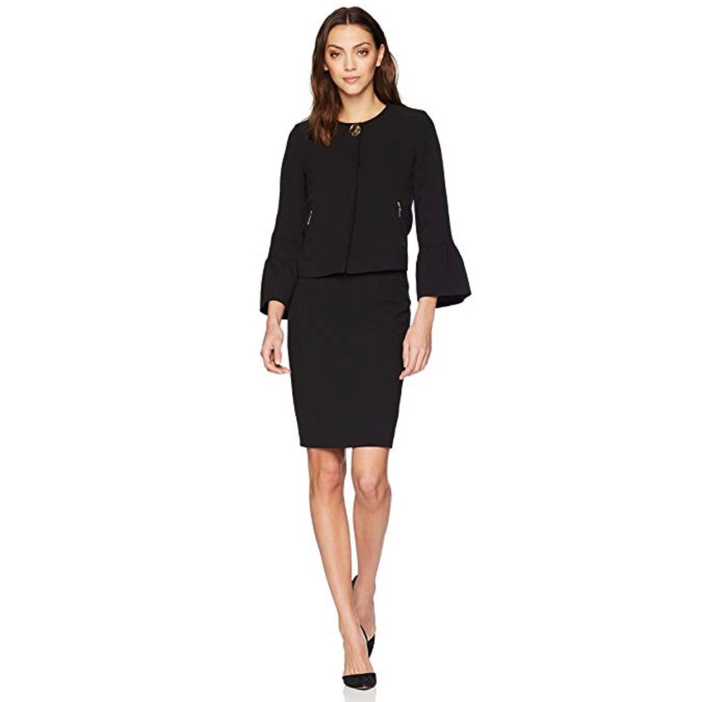 SOLD 💋 Tahari by Arthur S. Levin 2piece suit